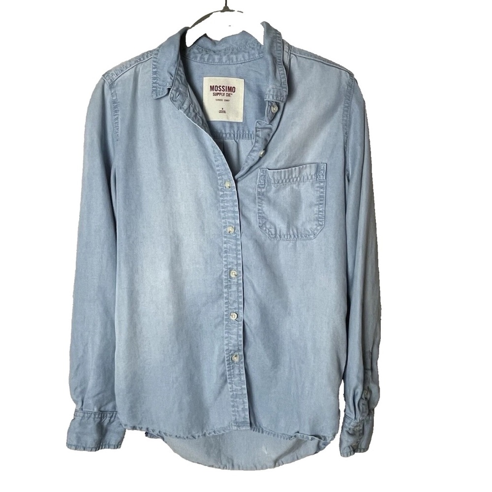 Mossimo Women's Shirt Size Small Top Long Sleeves Button Up Light Blue Casual